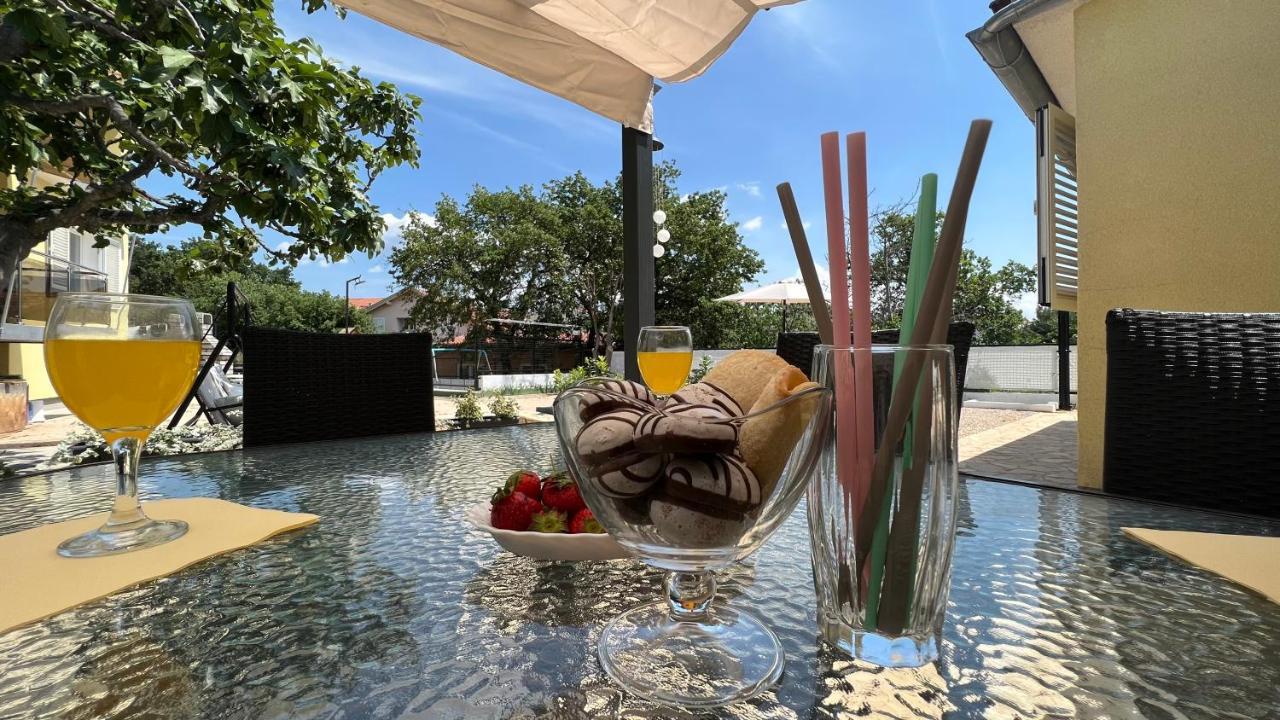 House Roca Apartment Водице Екстериор снимка