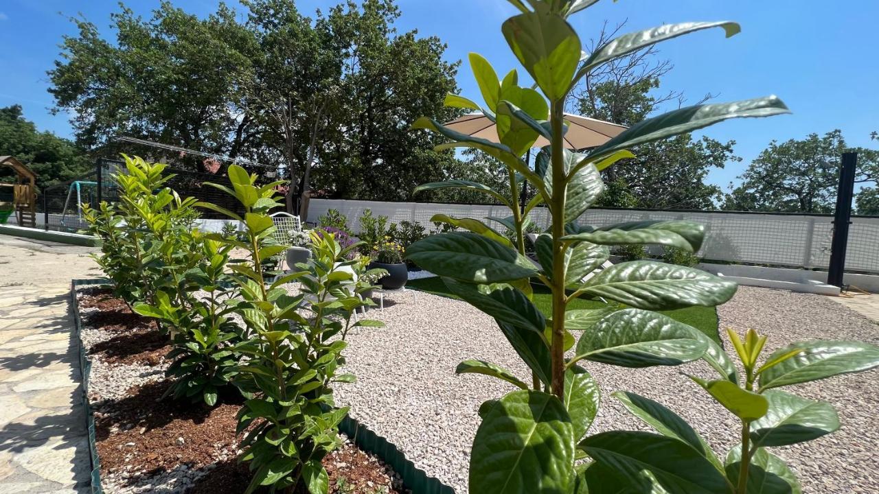 House Roca Apartment Водице Екстериор снимка