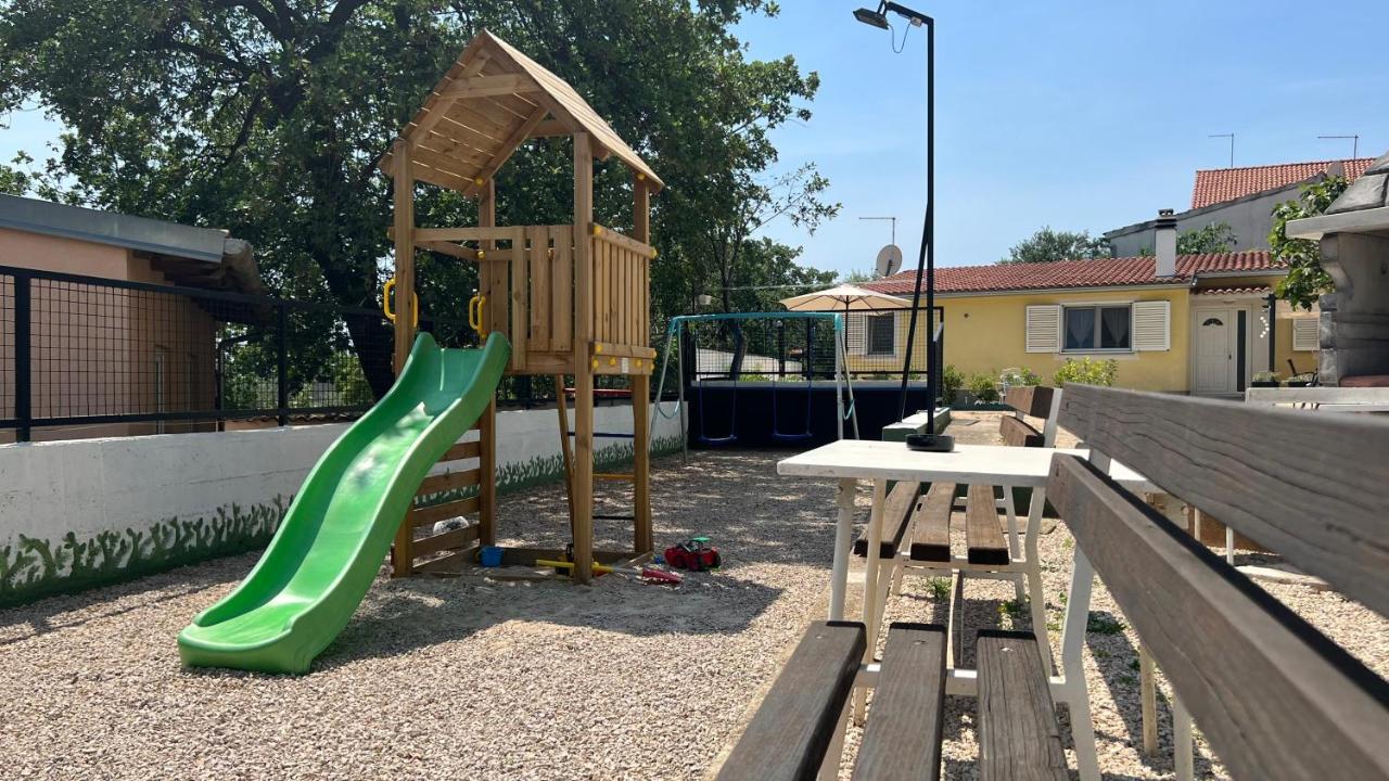 House Roca Apartment Водице Екстериор снимка