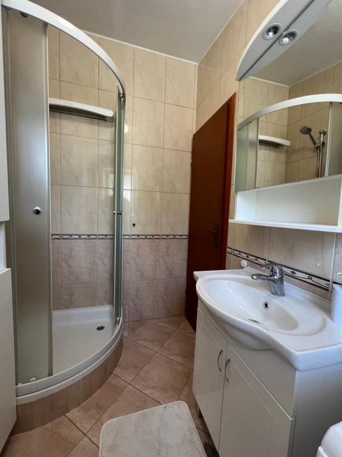 House Roca Apartment Водице Екстериор снимка