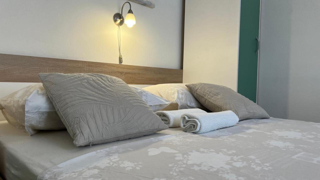 House Roca Apartment Водице Екстериор снимка