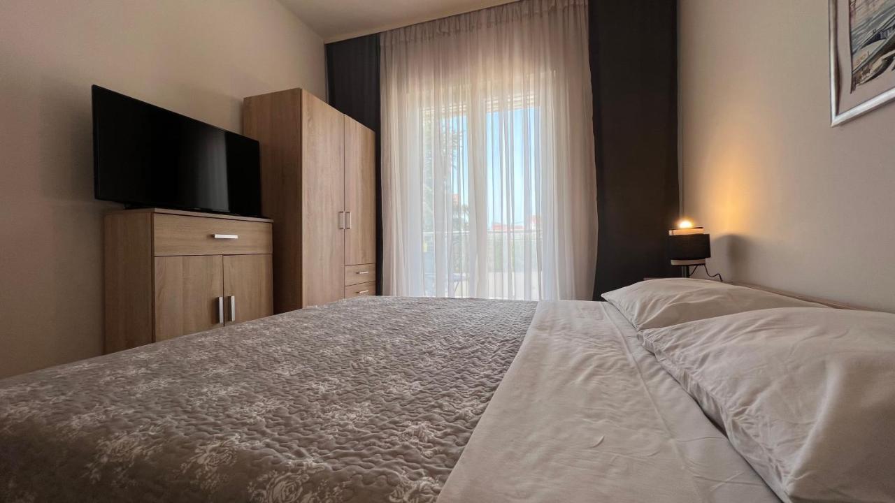 House Roca Apartment Водице Екстериор снимка