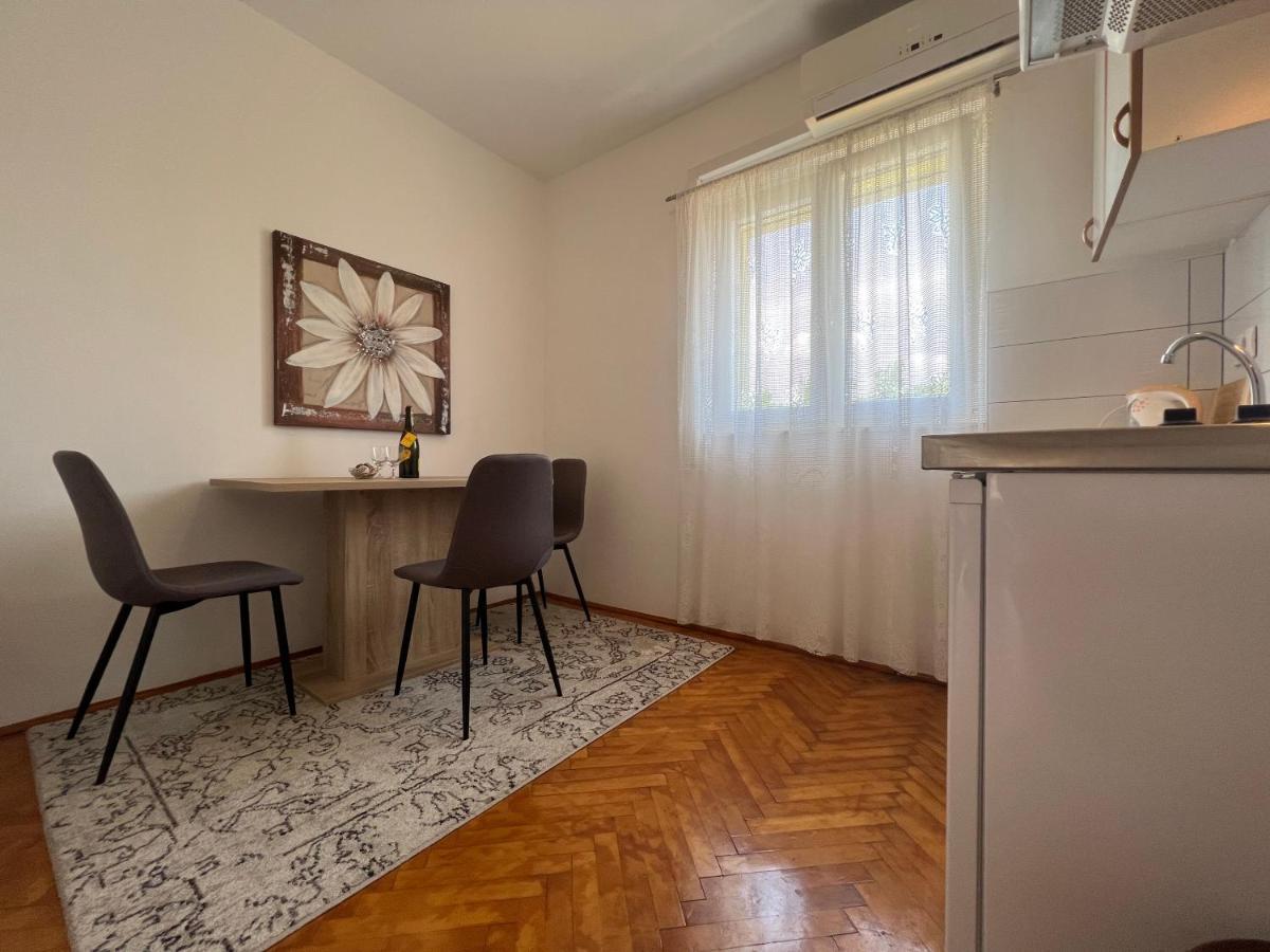 House Roca Apartment Водице Екстериор снимка