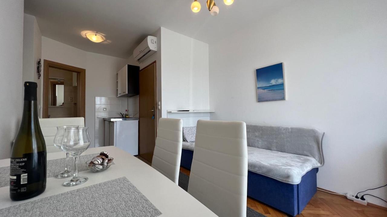 House Roca Apartment Водице Екстериор снимка