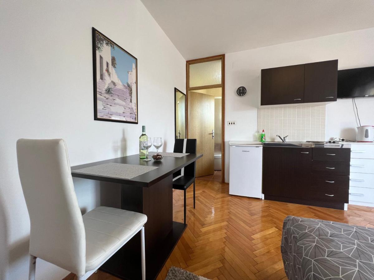 House Roca Apartment Водице Екстериор снимка