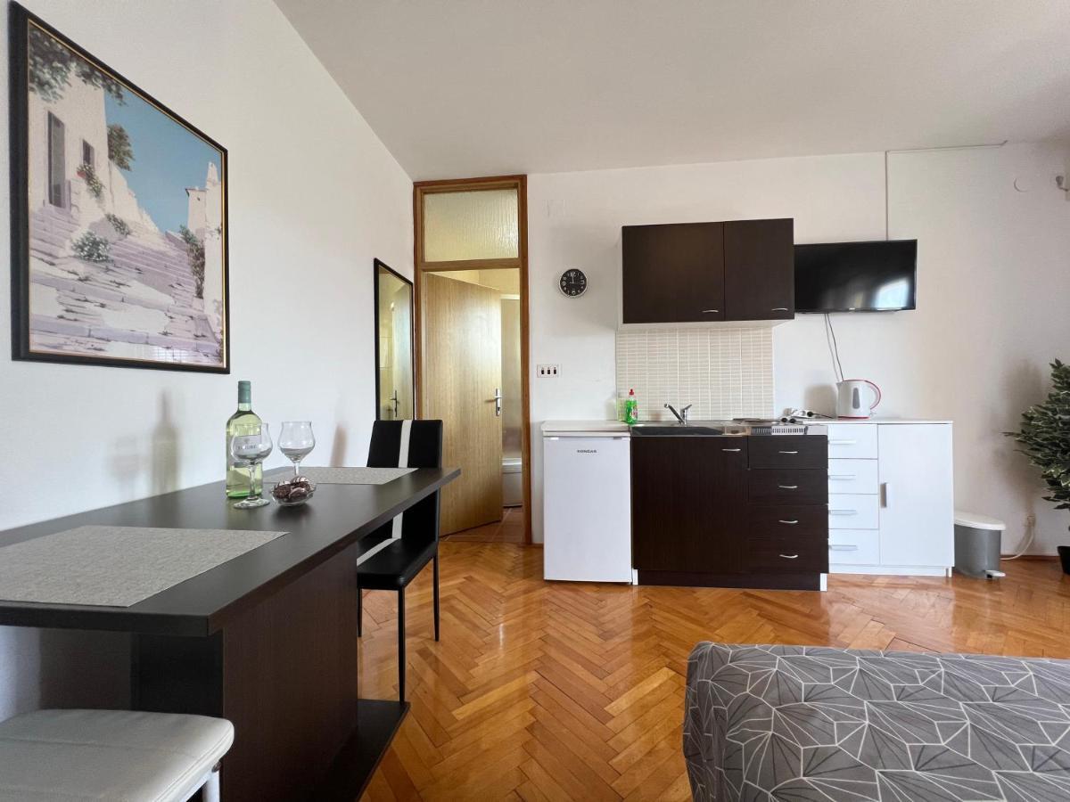 House Roca Apartment Водице Екстериор снимка